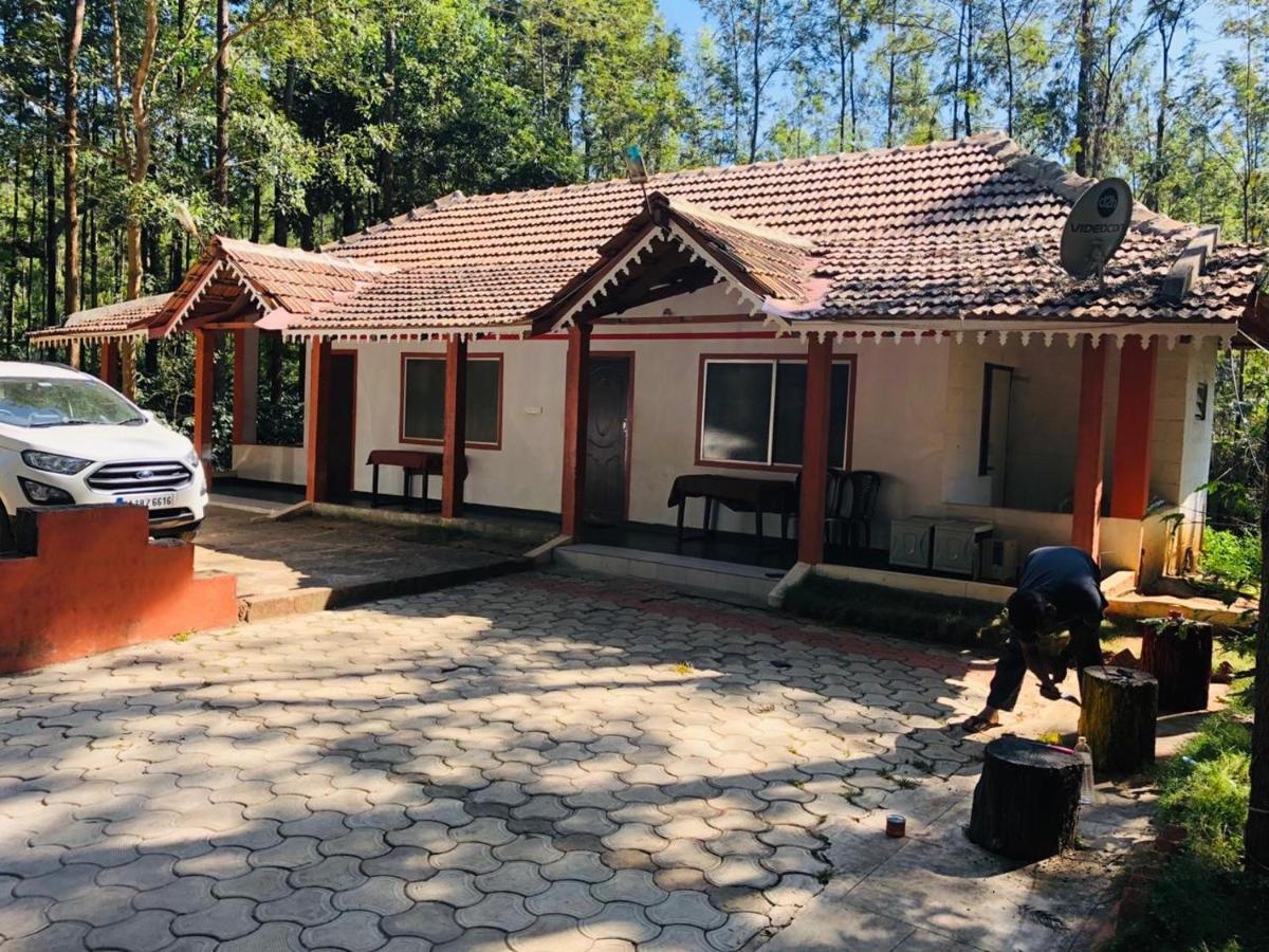 Silver Shadow Homestay Chikmagalūr Eksteriør billede