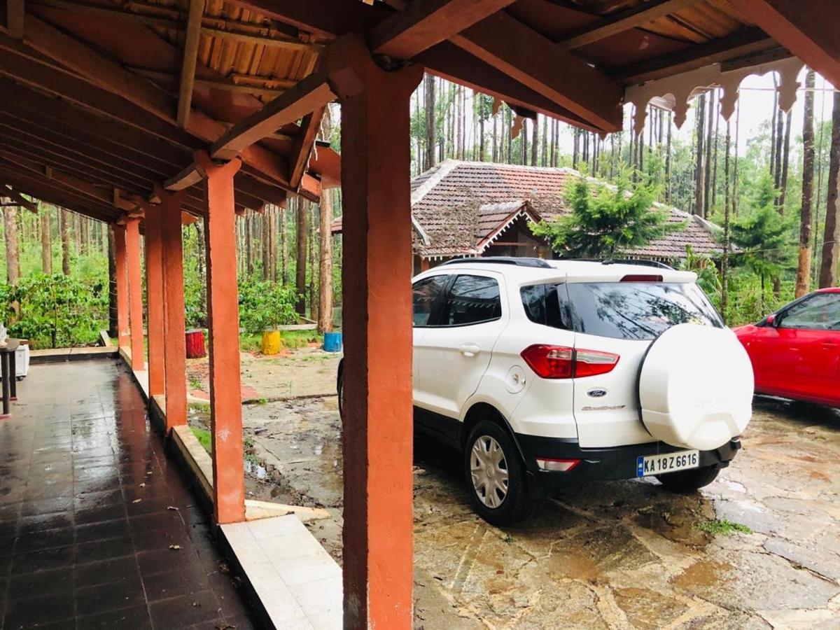 Silver Shadow Homestay Chikmagalūr Eksteriør billede
